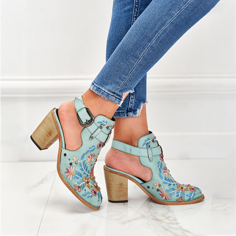 Women's Vintage Floral Embroidered Block Heel Sandals  Boho Ankle Strap Summer Shoes